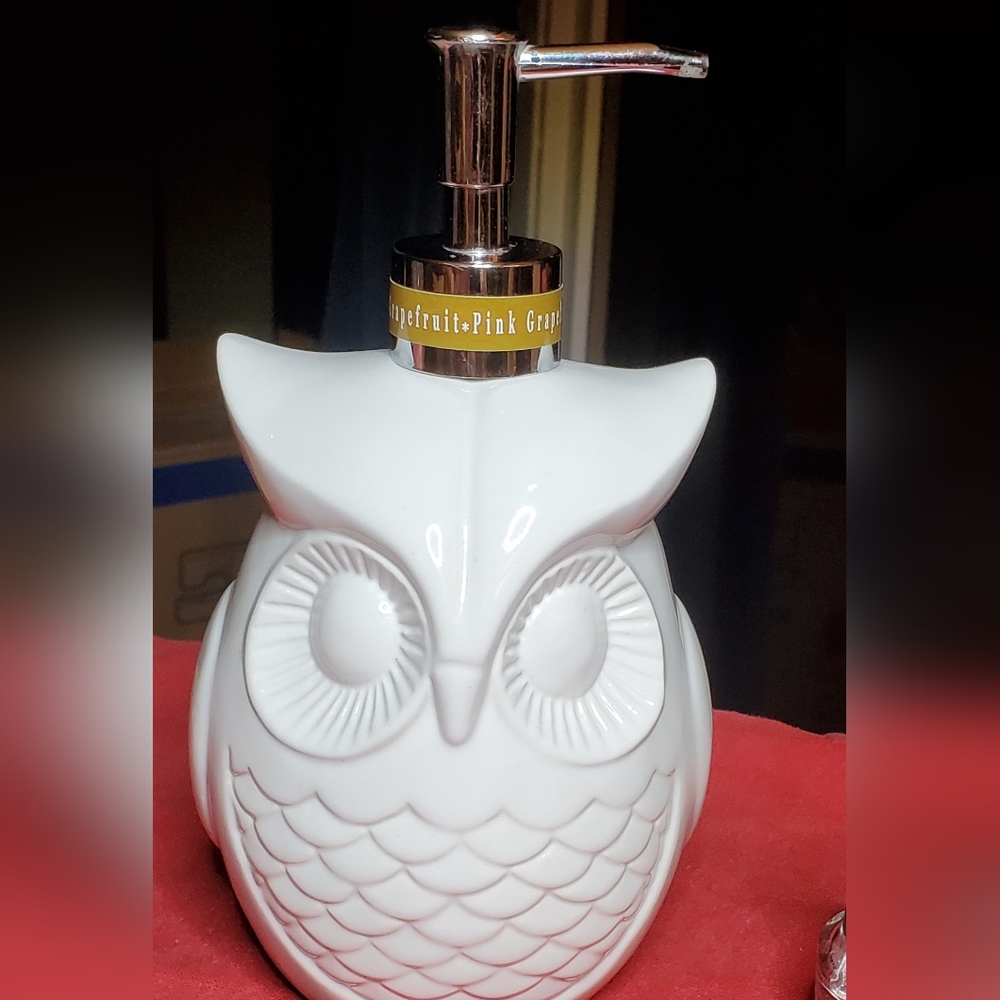 Owl Shaped Soap Dispenser - White